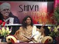 from the works of enlighetened master paramahamsa nithyananda.  in this talk nithyananda  expounds on shiva sutras which are techniques given by shiva to devi to directly experience enlightenment.  nithyananda beautifully describes the breath cycle...every moment you have thought and energy, energy and thought or zero and one and one and zero.  they form the basis of binary system.   he tells us to be aware of the gap between incoming and outgoing breaths to experience the eternal consciousness. this clip is taken from discourse titled beyond body and mind which may be ordered at www.anandagalleria.com.