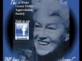 Gracie Fields -1978 Royal Variety guest appearance -Full Song!