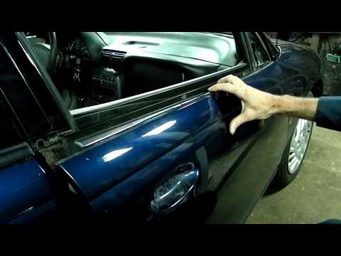 how to remove saturn sl door panel