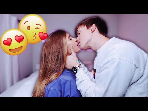 HOW TO KISS.. *TUTORIAL*