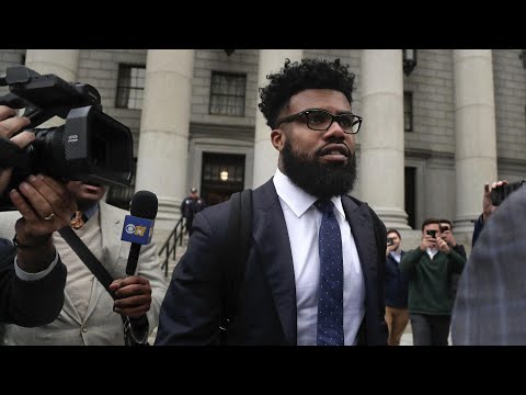 Video: Cowboys finally have to manage without Ezekiel Elliott