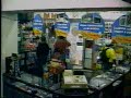 Ladrones(5) PERUANOS robando en CASA DIANA