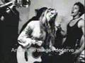 Underneath your clothes subtitulado