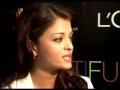 Aishwarya Rai Bachchan Teaches Sonam A Lesson.