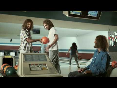 3 Doors Down and GEICO Caveman bowling