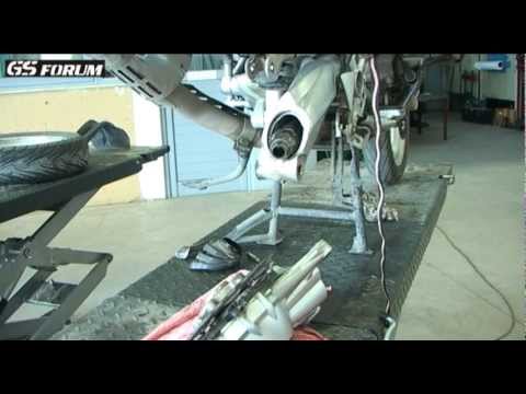 BMW R1200 GS Replacing rubber boots
