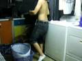 videos de Guy shirtless!