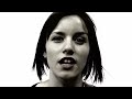 Larah Fémina lanza el videoclip del tema «Puta»