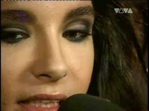 Your eyes make me weak