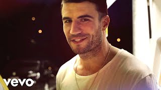 Sam Hunt - Leave The Night On