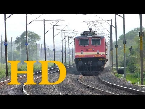 how to reach ujjain by train