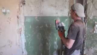 Алмазная шлифмашина Интерскол в работе.