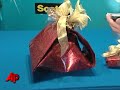 Sights and Sounds: Most Gifted Gift Wrapper