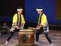 videos de 民族芸能アンサンブル　若駒　「ぶちあわせ太鼓」