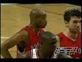 Jarrett Jack TIES HIS SHOES DURING game vs Chicago Bulls!!!!