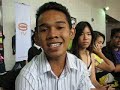 OIAM 3 hopeful Razaleigh demonstrates his vocal abilities.
