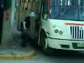 Como pendejearte al del camion xD Como pendejearte al del camion xD