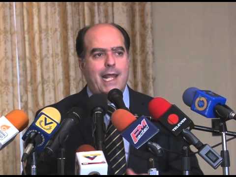 Julio Borges: hoy aprobaremos en primera discusión la ley para cortar las comunicaciones en las cárceles