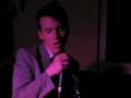 videos de No Kisses - 'Maneater'