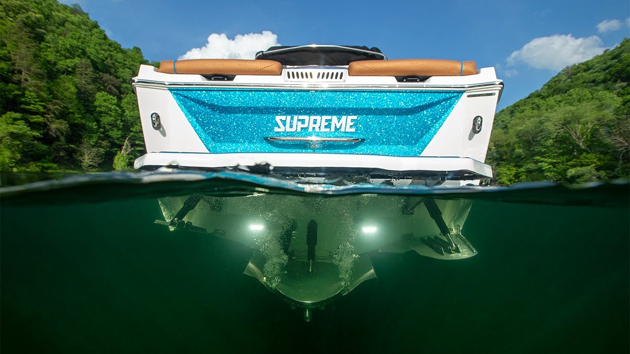 2023 Supreme ZS232 | Wide Bow Value Wakeboat