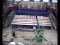 Tijdens de zomersluiting 2007 werd er in de grote zaal van de Rotterdamse Schouwburg door Trekwerk in 10 weken een nieuwe beweegbare tribune gebouwd. De 'grijze zaal'opstelling werd vervangen voor een geautomatiseerd liftensysteem, waarbij elke rij in hoogte verstelbaar zal zijn. Met één druk op de knop kan van  een 'vlakke' zaalopstelling naar een 'schuine' tribuneopstelling  gewisseld worden.Gedurende de bouwperiode werd elke 10 minuten er 1 seconde gefilmd. In dit filmpje ziet u in 2,5 minuut wat er in die 10 weken gebeurde!