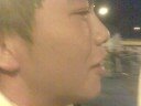 Chu Wen cantando el imno del Almeria