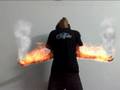 videos de hand on fire