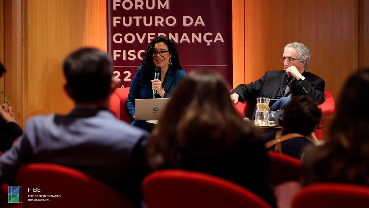 Dia 23: Entrevista Lavinia Barros de Castro, Assessora-Chefe da Presidência - BNDES