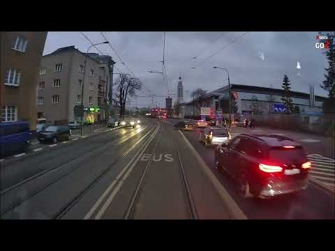 UCIECZKA Z KONTROLI DROGOWEJ I POŚCIG