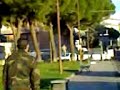 Americano ubriaco tenta di rubare fiat punto. Arrestato.