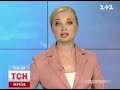 Видеоновость В Новомосковске несчастный влюбленный заблокировал подъезд джипом