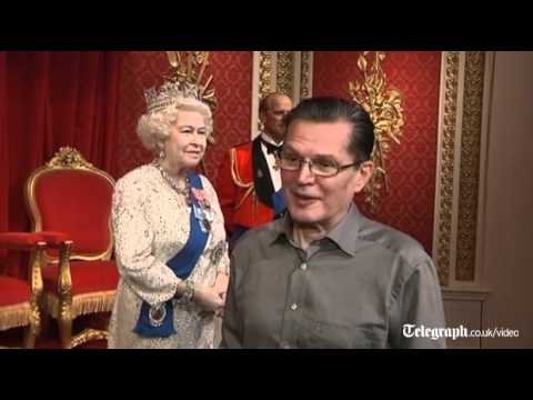 Diamond Jubilee: New Waxwork of the Queen unveiled at Madame Tussauds