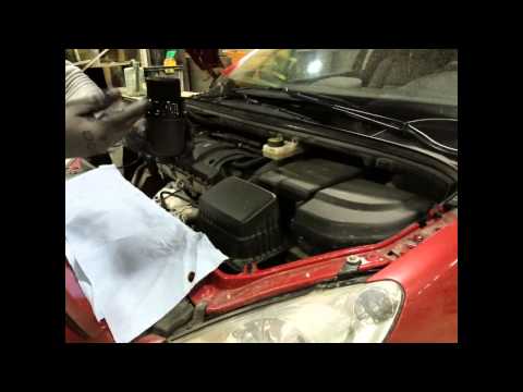 how to change the oil on a peugeot v clic