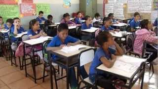 VÍDEO: Alunos do ensino fundamental fazem provas do Programa de Avaliação da Alfabetização