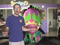 How to Puppeteer Swazzle's Audrey II number 4