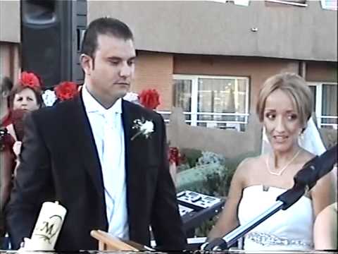 Otro video de novia cantando el dia de su boda 0 Otro video de novia cantando el dia de su boda