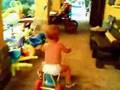 Luca a casa a bosisio sul triciclo dello zio