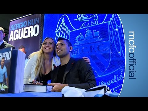 AGUERO MEETS THE FANS | City Today