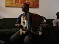 Click here to watch this video Lecio gaiteiro