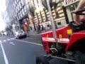 Curcic vozi traktor po centru Beograda (LudiDokumenti.com) Curcic vozi traktor po centru Beograda (LudiDokumenti.com)