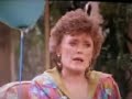 Blanche Pops the balloon