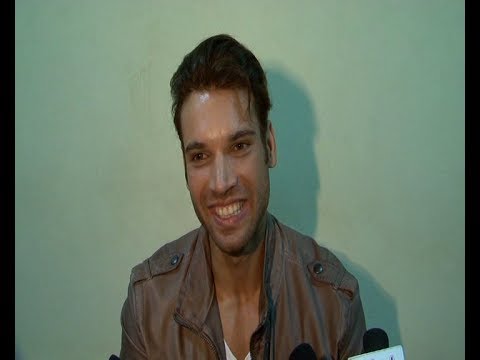 Vikas Verma does AMAZING mimicry of Shahid Kapoor, Amrish Puri, Nana Patekar.