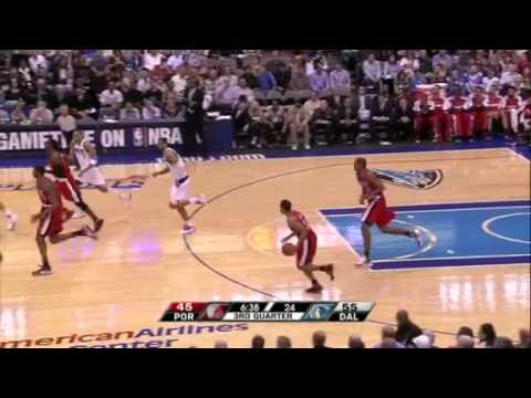 Game 1: Miller to Aldridge alley-oop dunk again
