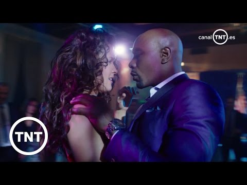 Avance – Episodio 1x22 | Rosewood | TNT