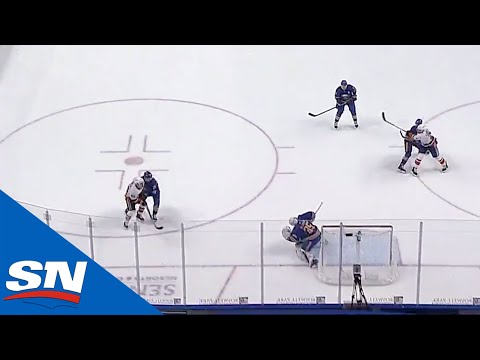 Jean-Gabriel Pageau Snipes Goal From Tricky Angle