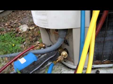 air conditioning - I show how to connect HVAC manifold gauges to an air conditioning system and how to remove them.