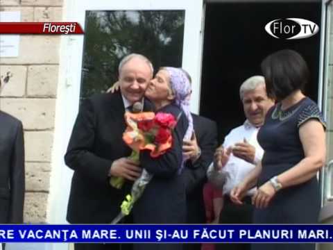 Au spus ,,Adio,, școlii