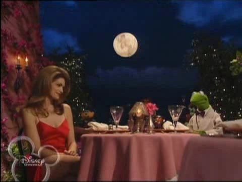 Cindy Crawford meets The Muppets