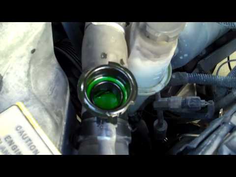 Changing the thermostat on a 2002 Dodge Durango with a 4.7L