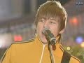mcfly perform little saint nick